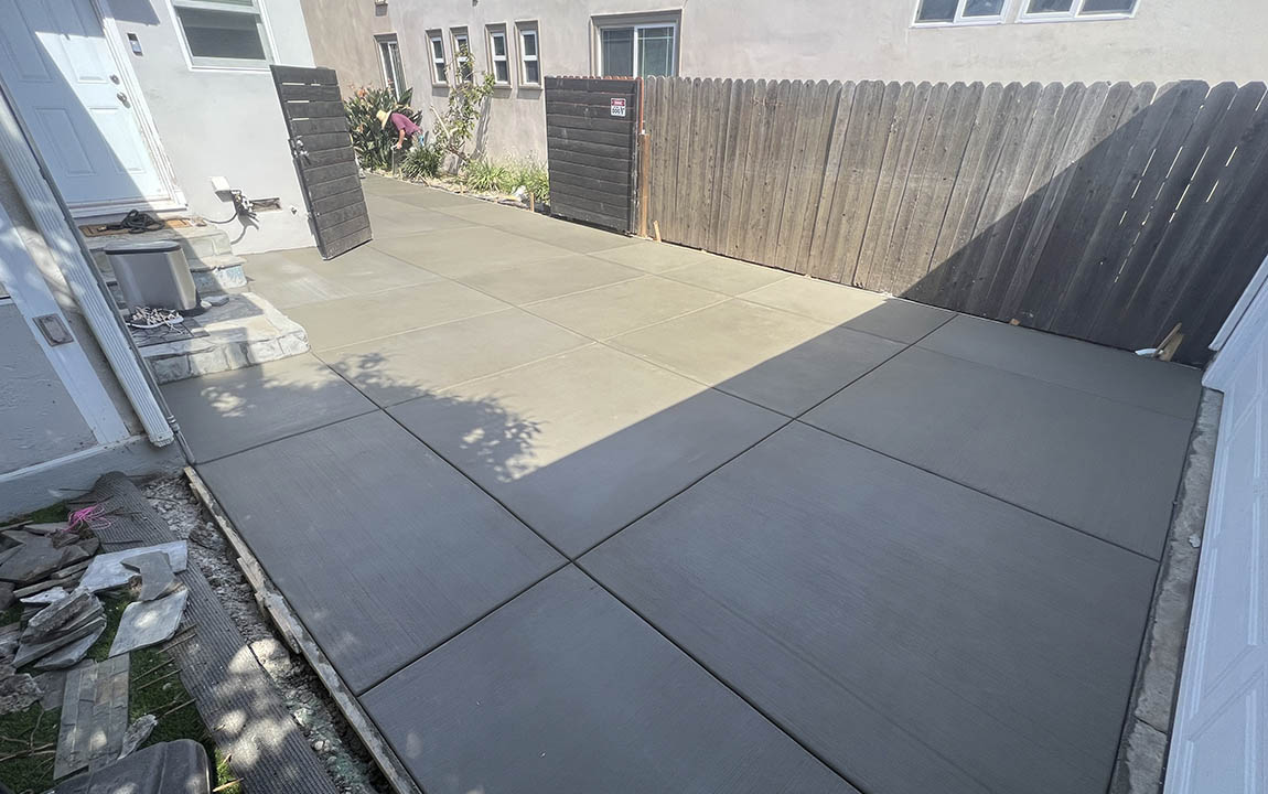 A small concrete driveway installation for a house in Los Angeles